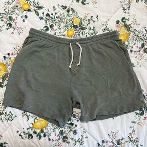 J. Crew Knit Goods Men's Shorts Green Size Large 100% Cotton